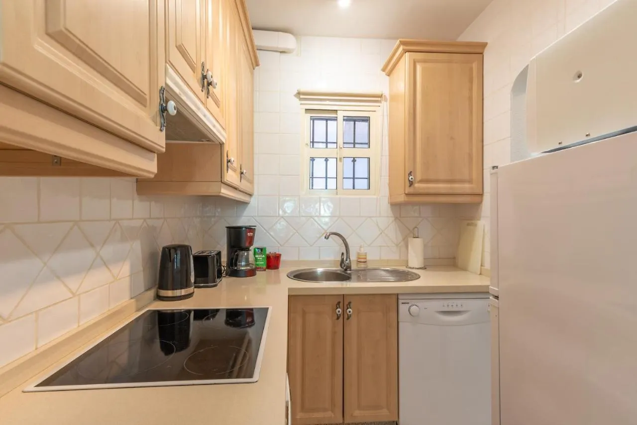 El Faro Home With A View, Pet Friendly, Wifi, Large Terrace, Sea View Spagna